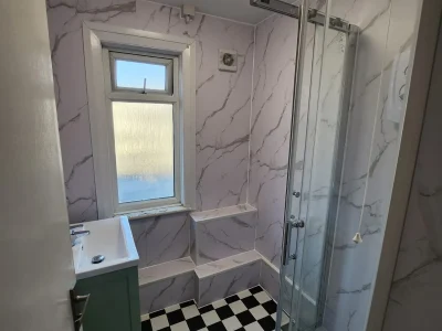 6A Surrey Street Shower Room 3 (3)