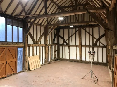 BARN 3