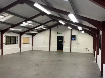 VARIETY OF BARNS AVAILABLE NOW, NR COWFOLD RH13