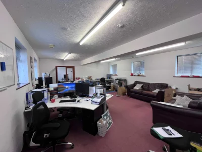 Main Office Unit 15v2